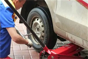 亭湖附近拖车24小时服务热线电话